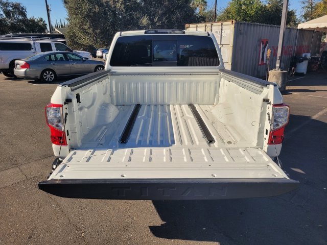 Used 2021 White Nissan SV image 11