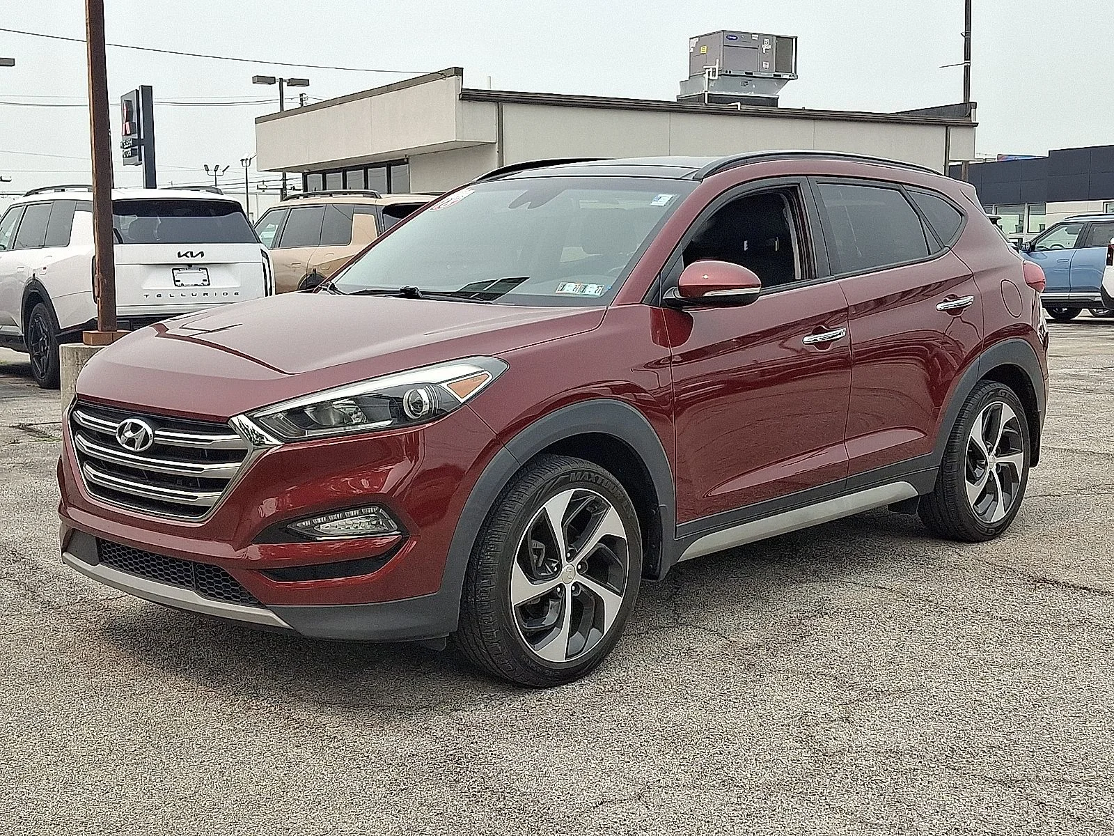 Used 2018 Red Hyundai Limited image 3