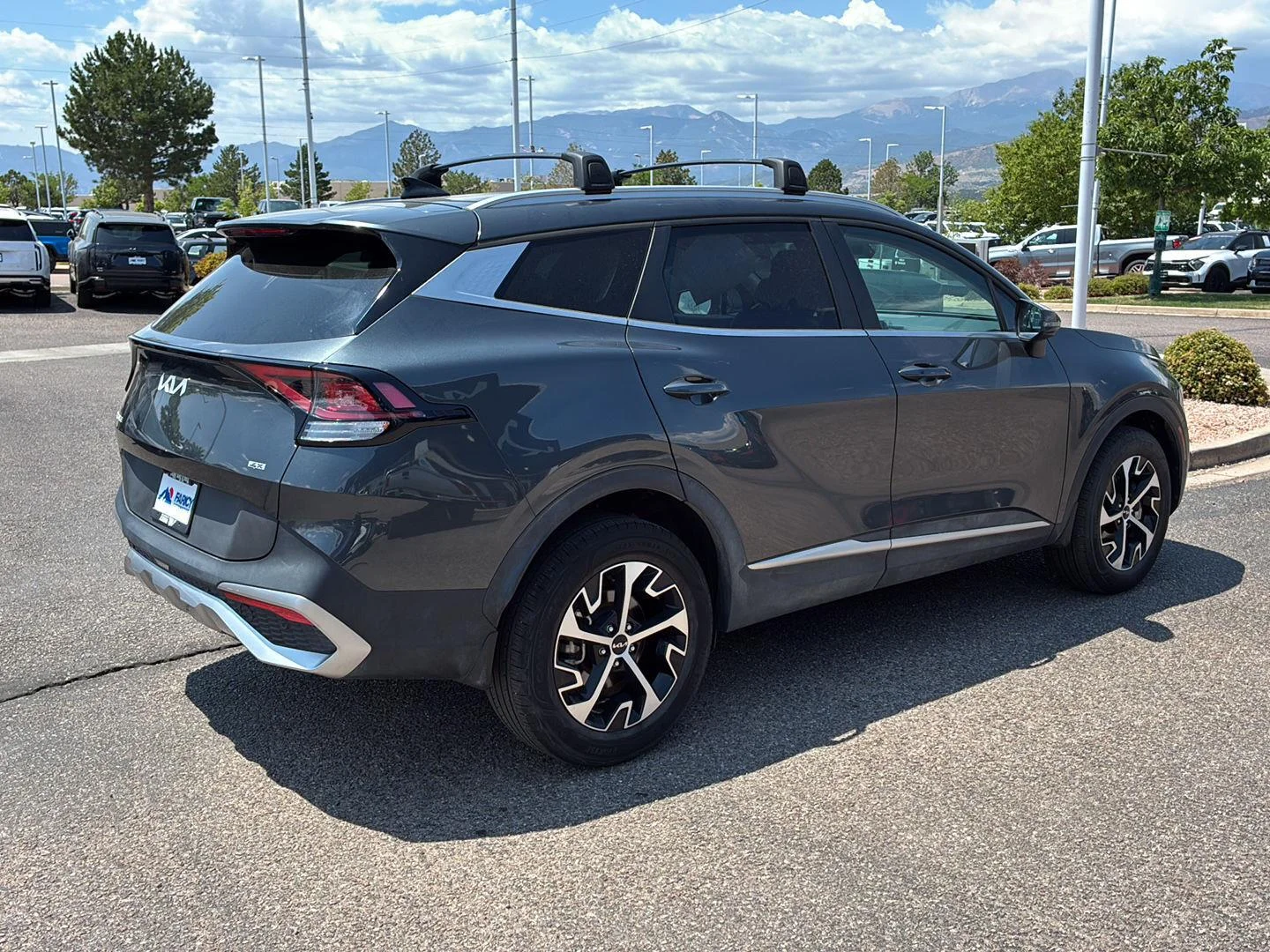 Used 2024 Gravity Gray Kia EX image 5