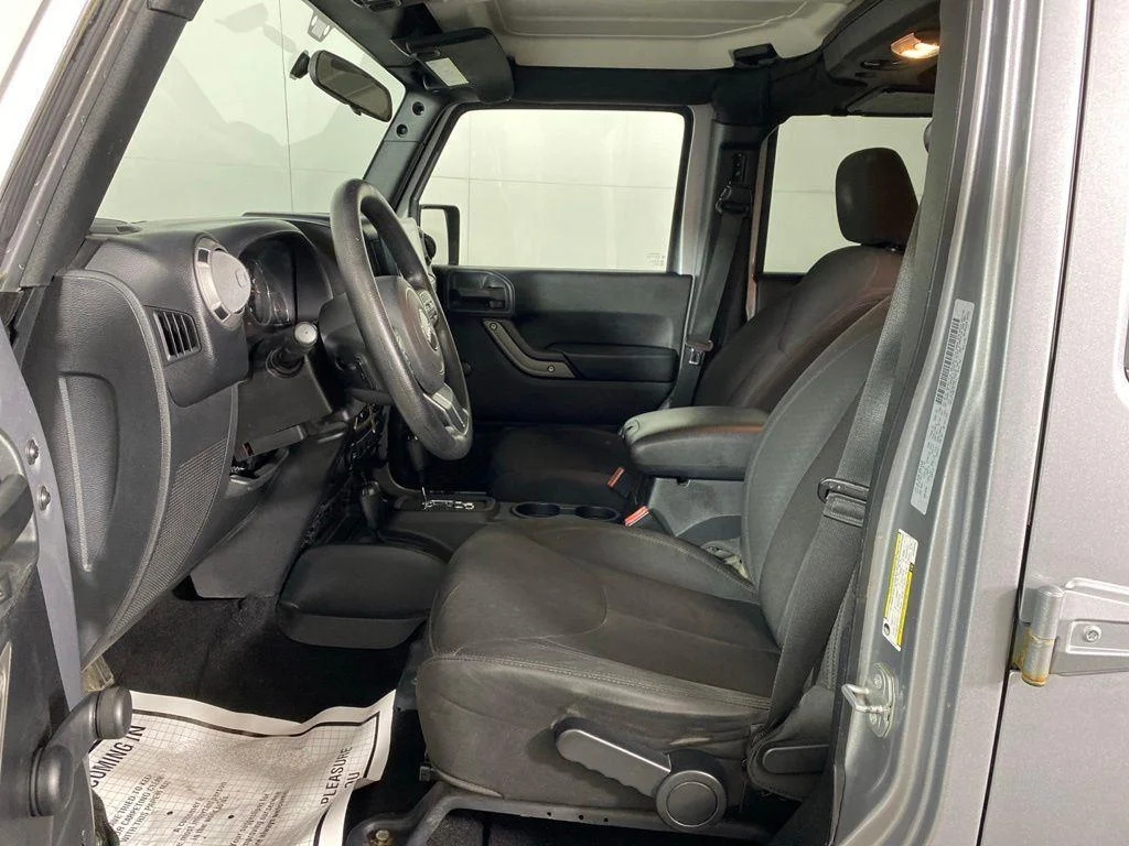 Used 2016 Billet Silver Metallic Clearco Jeep Unlimited Sport image 11