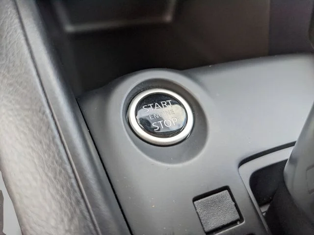 Used 2025 Blue Nissan S image 41