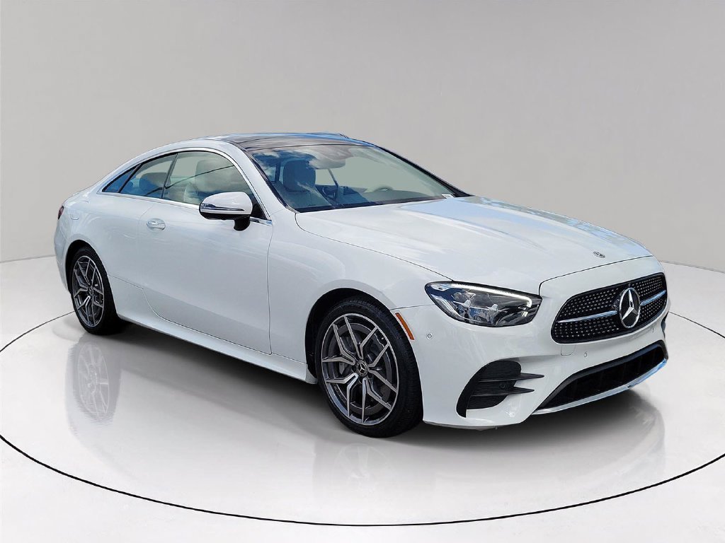 Certified Used 2023 MANUFAKTUR Moonlight White Mercedes-Benz E 450 image 3