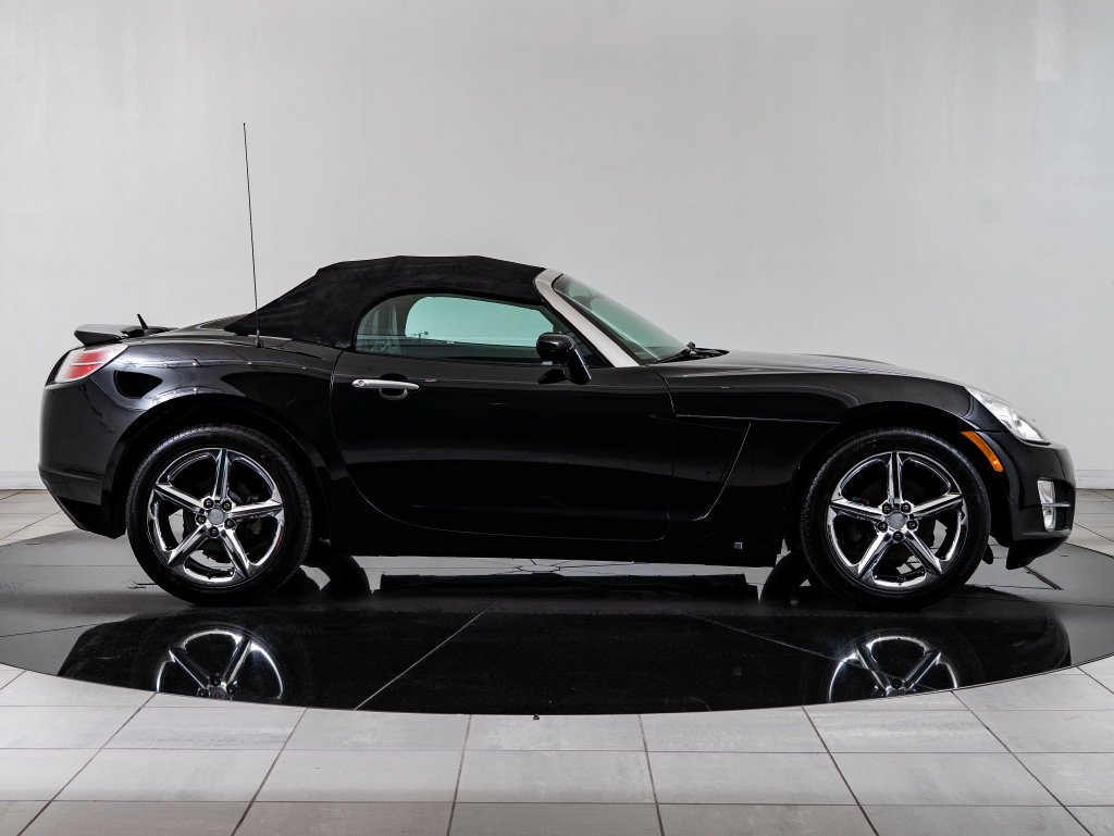 2007 Saturn Sky Roadster - Photo 12
