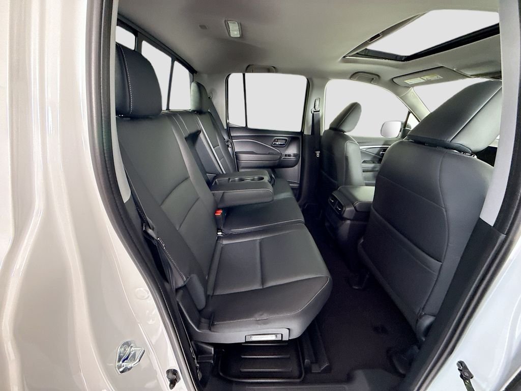 New 2026 Platinum White Pearl Honda RTL image 22
