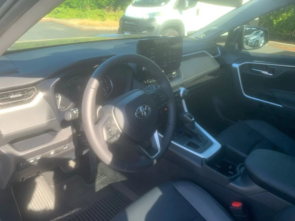 Used 2025 Blueprint Toyota XLE Premium image 10