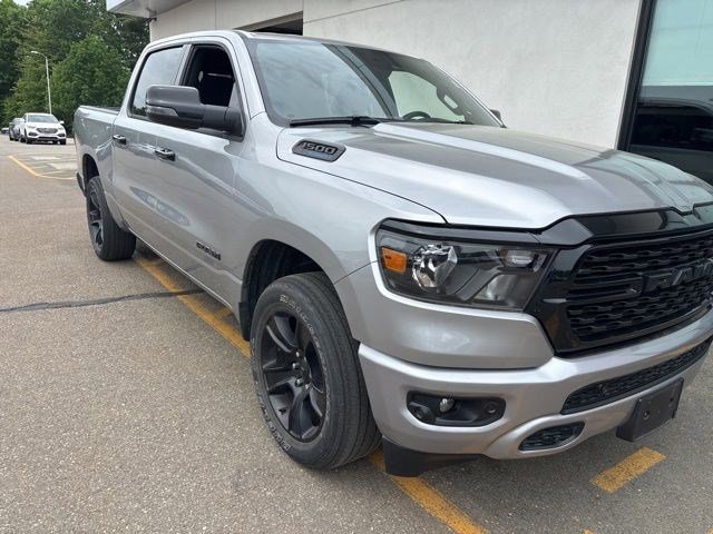 2023 RAM 1500 Big Horn/Lone Star 4x4 Crew Cab 5'7's photo
