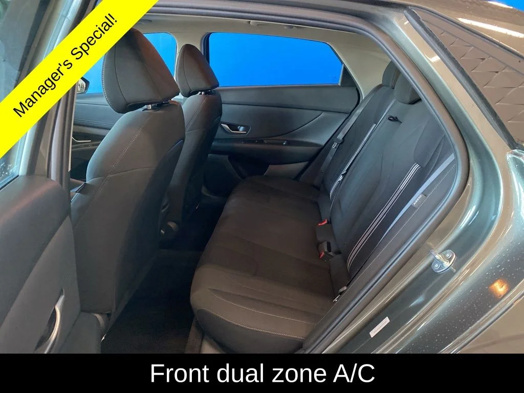 Used 2025 Gray Hyundai SEL Convenience image 8