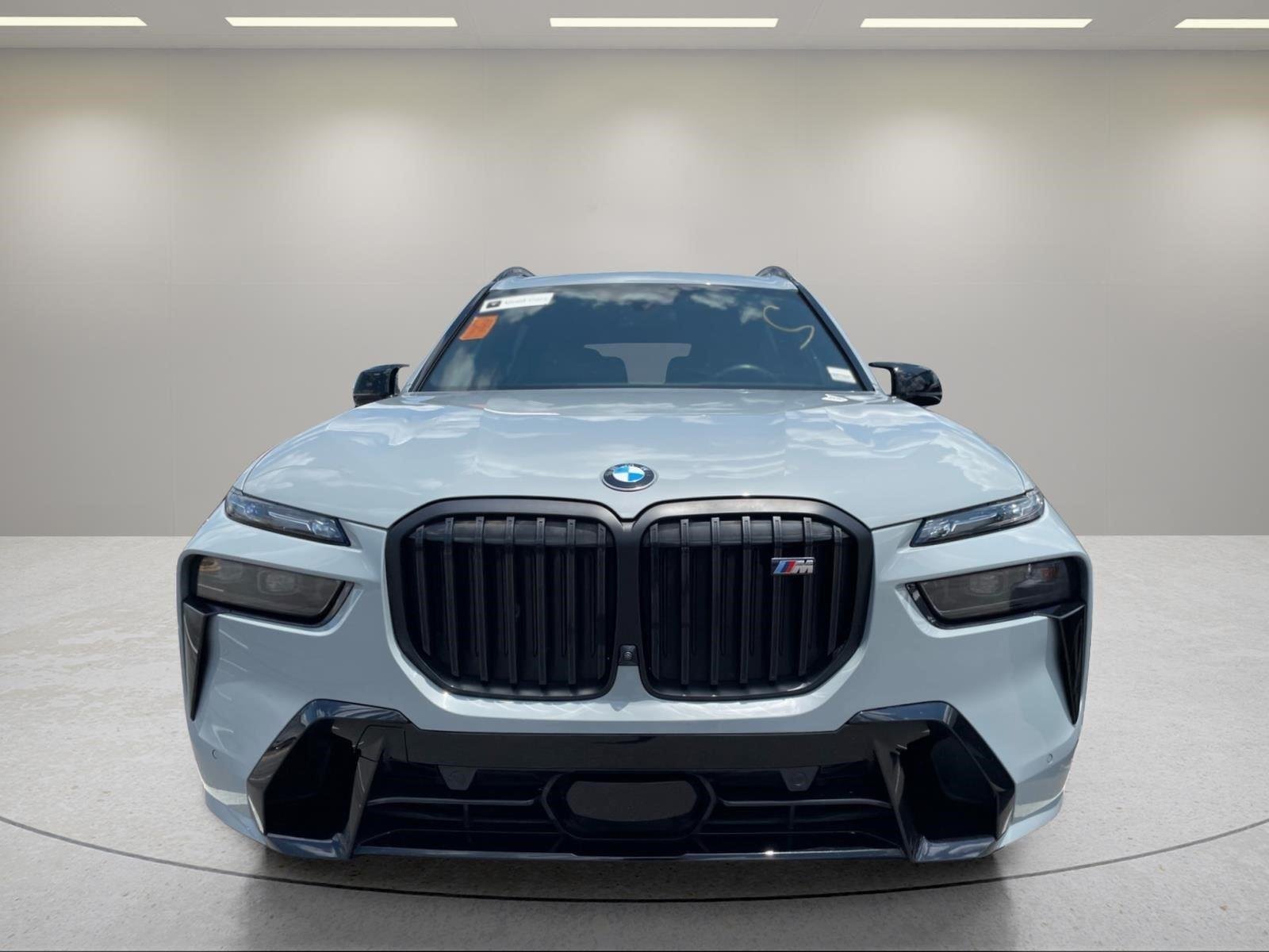 Used 2024 Brooklyn Grey Metallic BMW M60i image 7