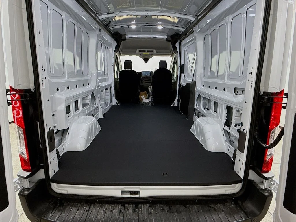 New 2026 Oxford White Ford Cargo Van image 23