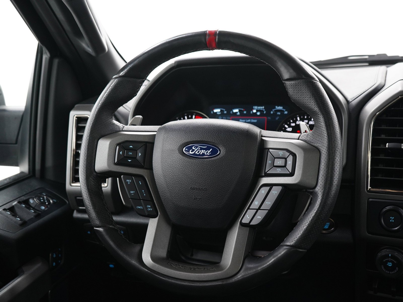 Used 2019 Magnetic Ford Raptor image 17