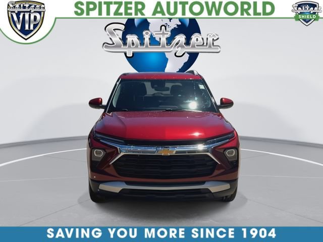 Used 2025 Crimson Metallic Chevrolet LT image 4