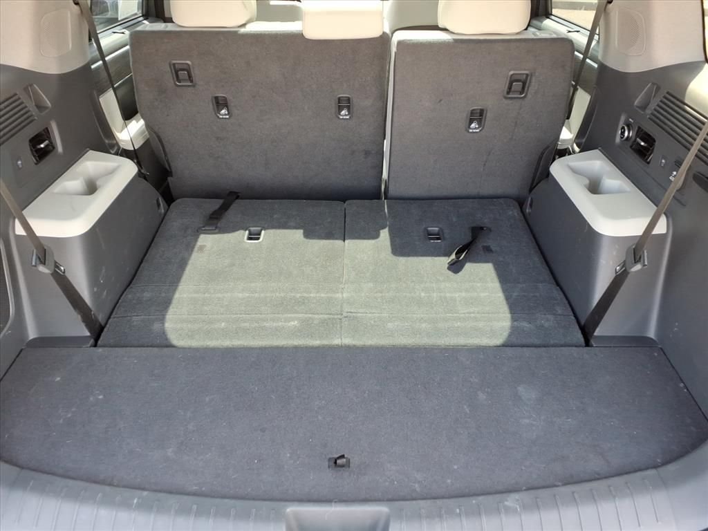 Used 2025 Gray Hyundai Limited image 19