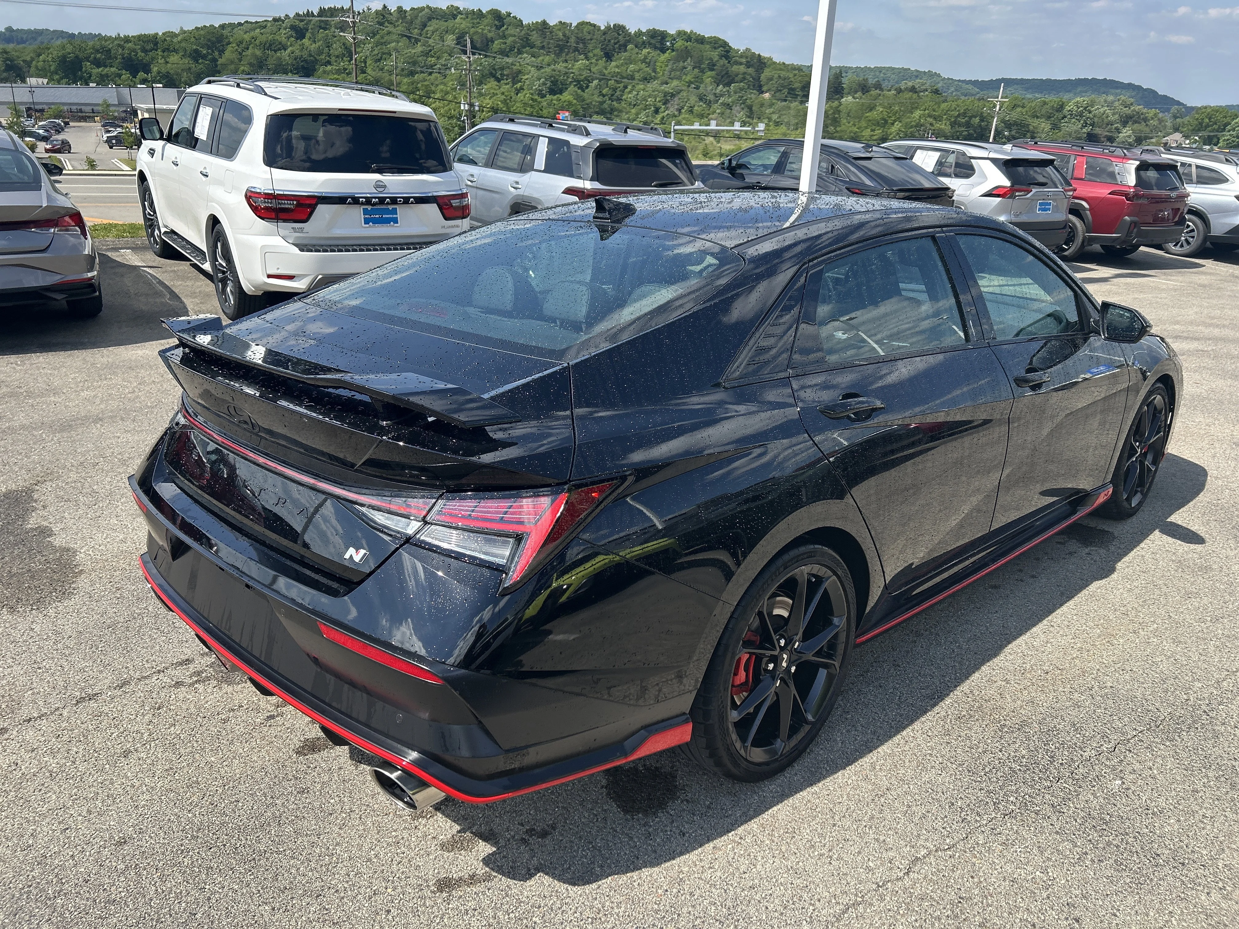 Used 2025 Abyss Black Hyundai Base image 4