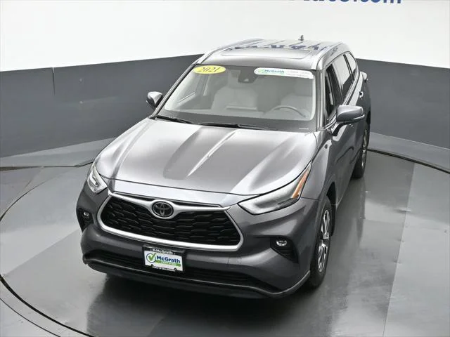 2021 Toyota Highlander XLE - Photo 32