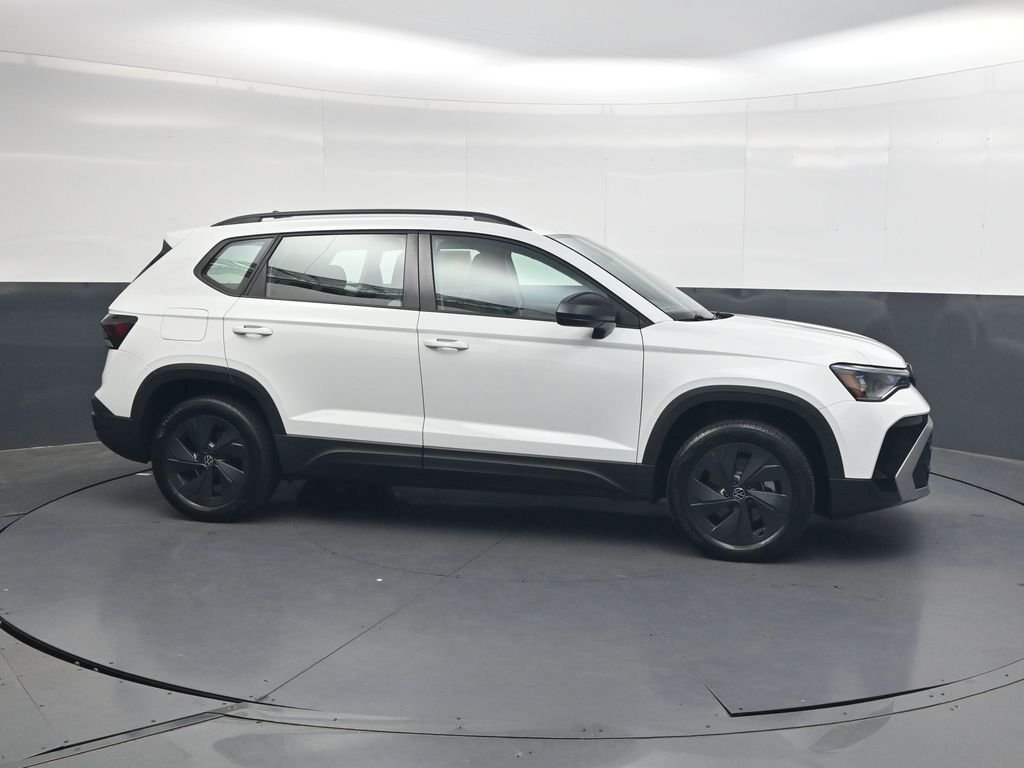 Used 2025  Volkswagen 1.5T S image 4