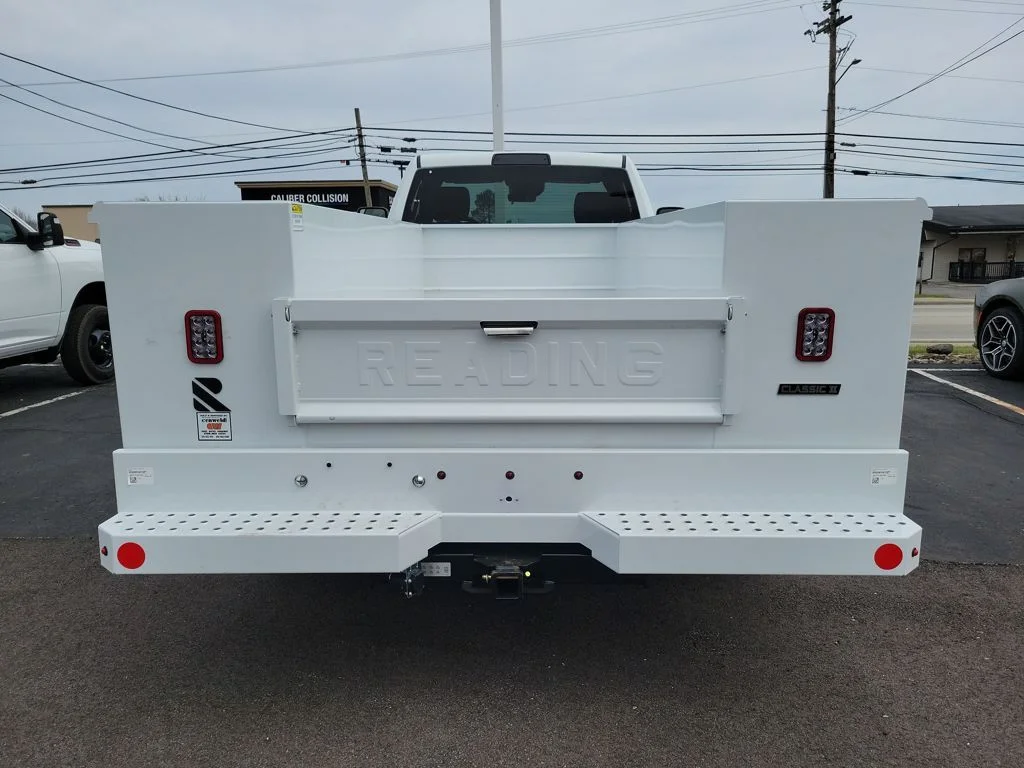 2026 RAM 3500 Chassis Tradesman - Photo 6