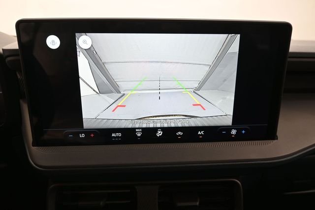 Used 2025 White Ford XL image 23