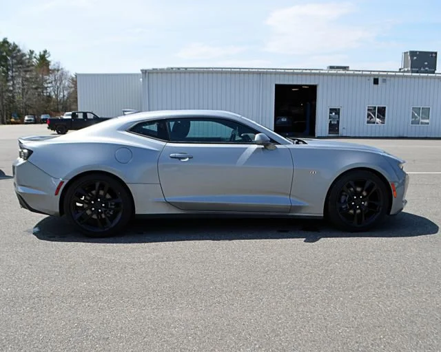 2023 Chevrolet Camaro 2LT - Photo 7