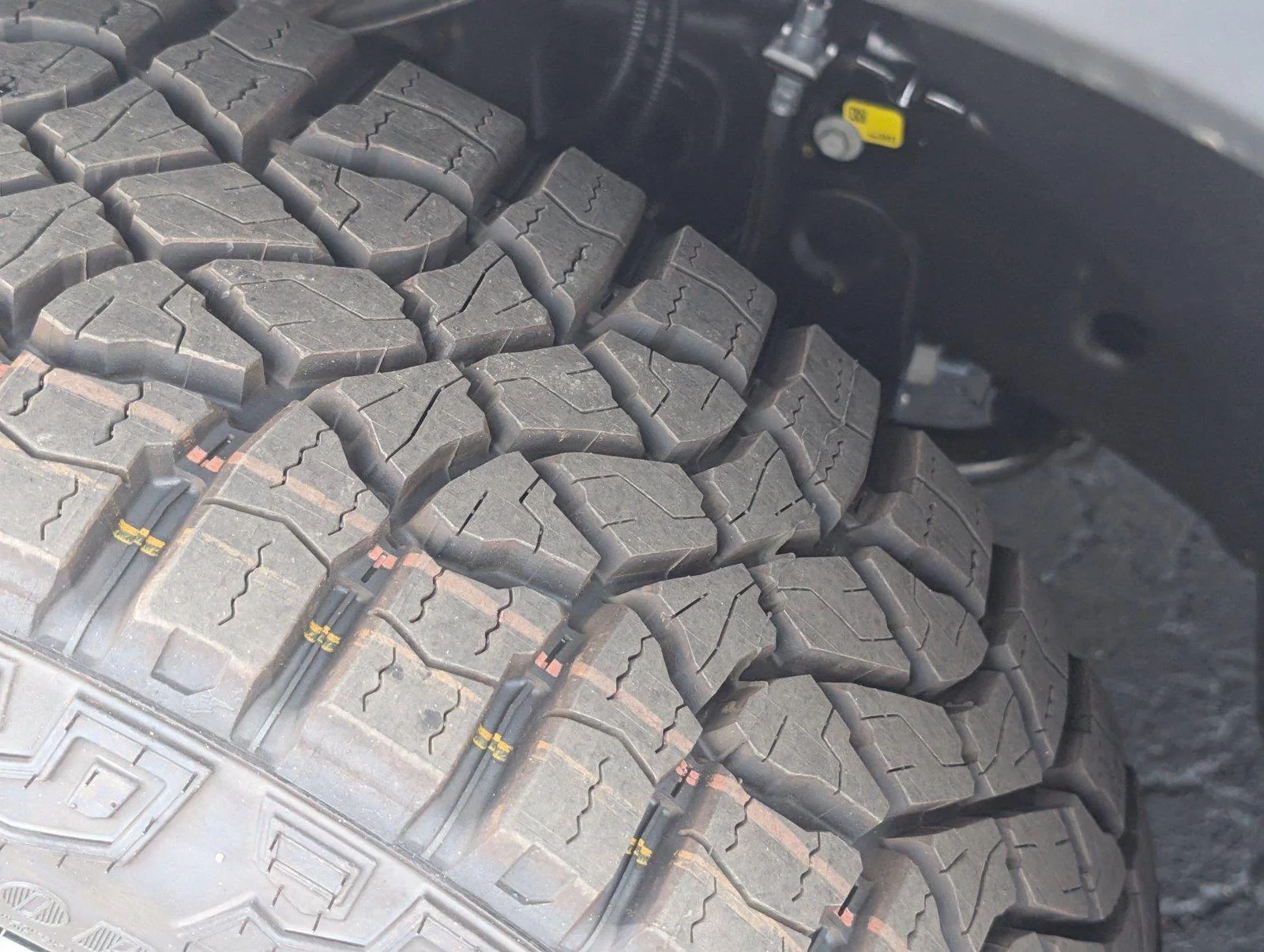 2026 GMC Sierra 1500 AT4 - Photo 12