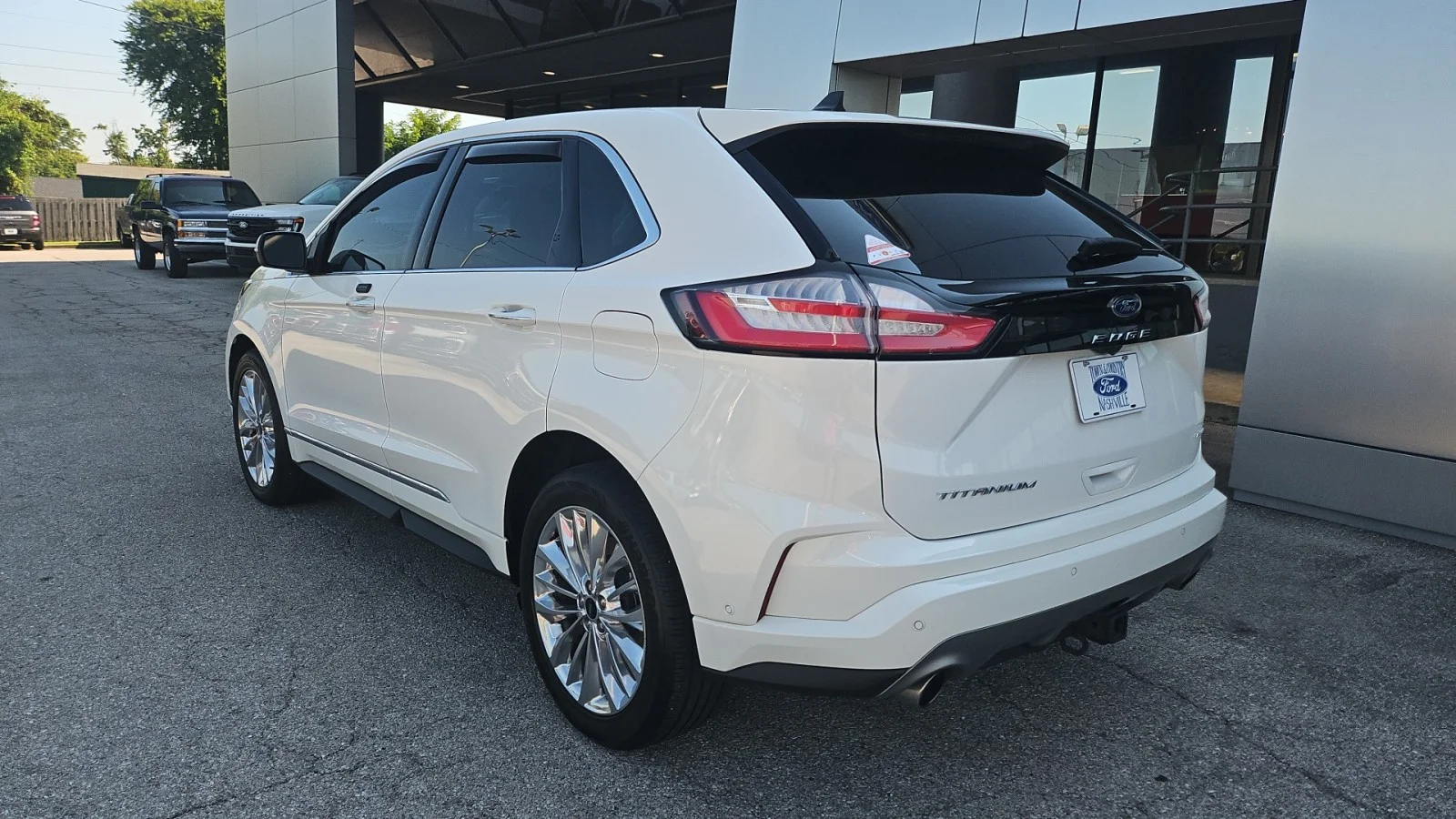 Used 2024 White Ford 2024 FORD EDGE TITANIUM 4DR SUV 112.2 WB AWD image 3