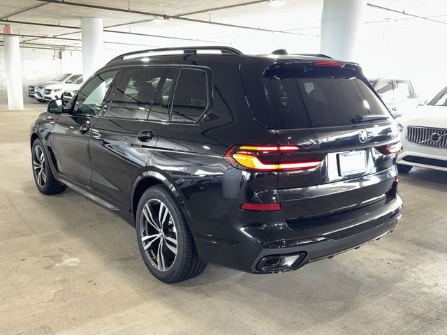 New 2027 Black Sapphire Metallic BMW xDrive40i image 4