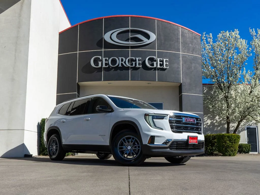 2026 GMC Acadia Elevation AWD's photo