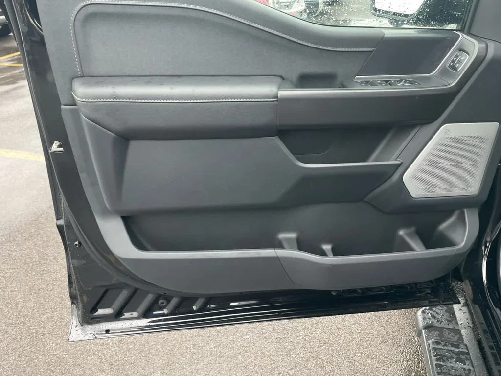 New 2026 Agate Black Metallic Ford Lariat® image 14