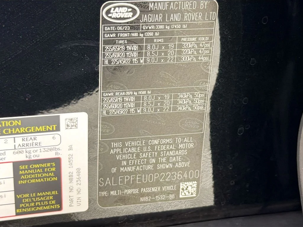 Used 2023 Santorini Black Metallic Land Rover SE image 34