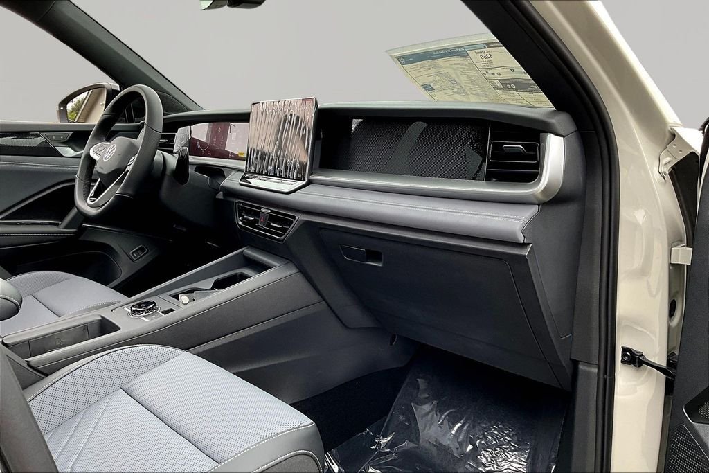 New 2026 Beige Volkswagen 2.0T SE R-Line Black image 28