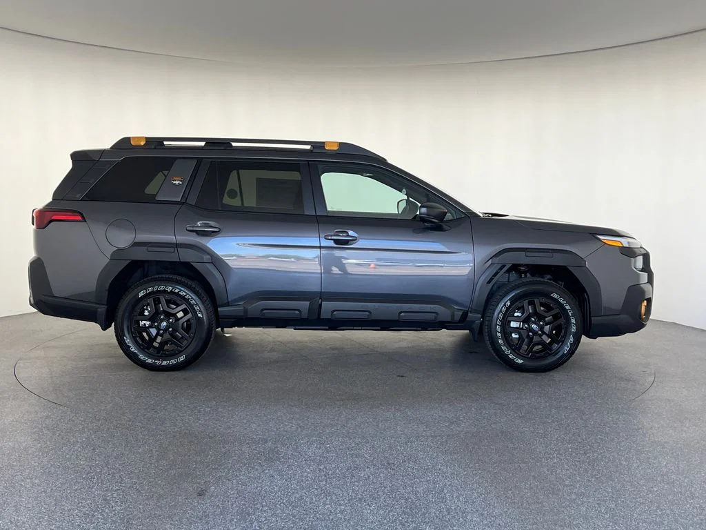 New 2026 MAGNETITE GRAY METALLIC Subaru Wilderness image 2
