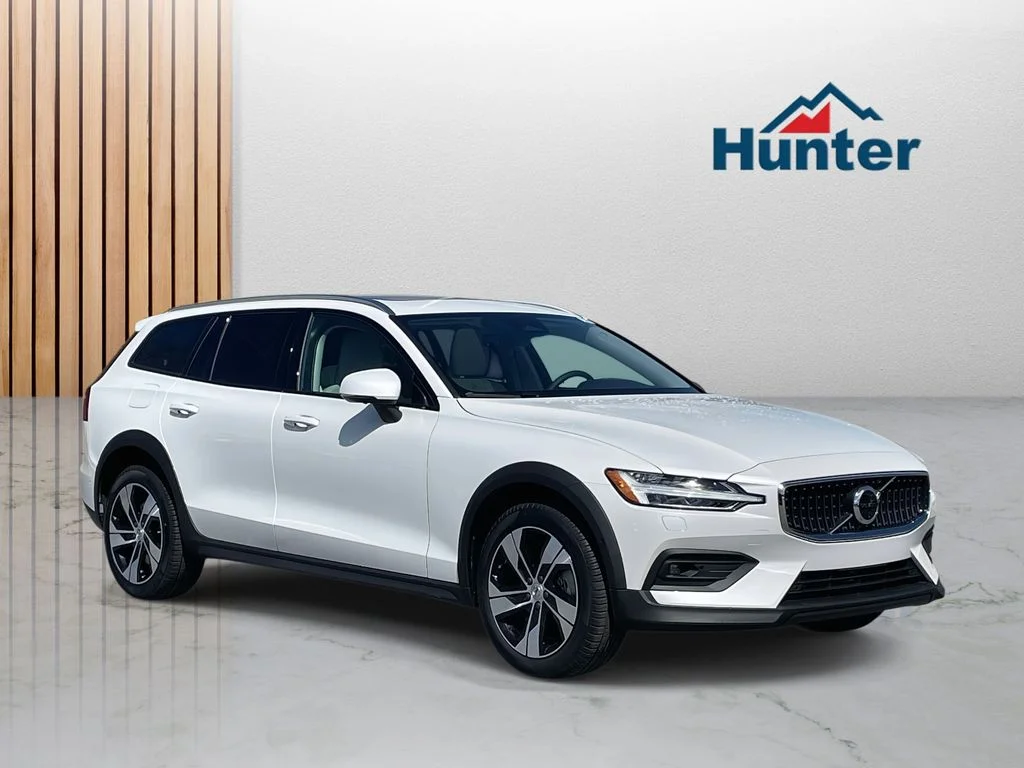 2026 Volvo V60 Cross Country