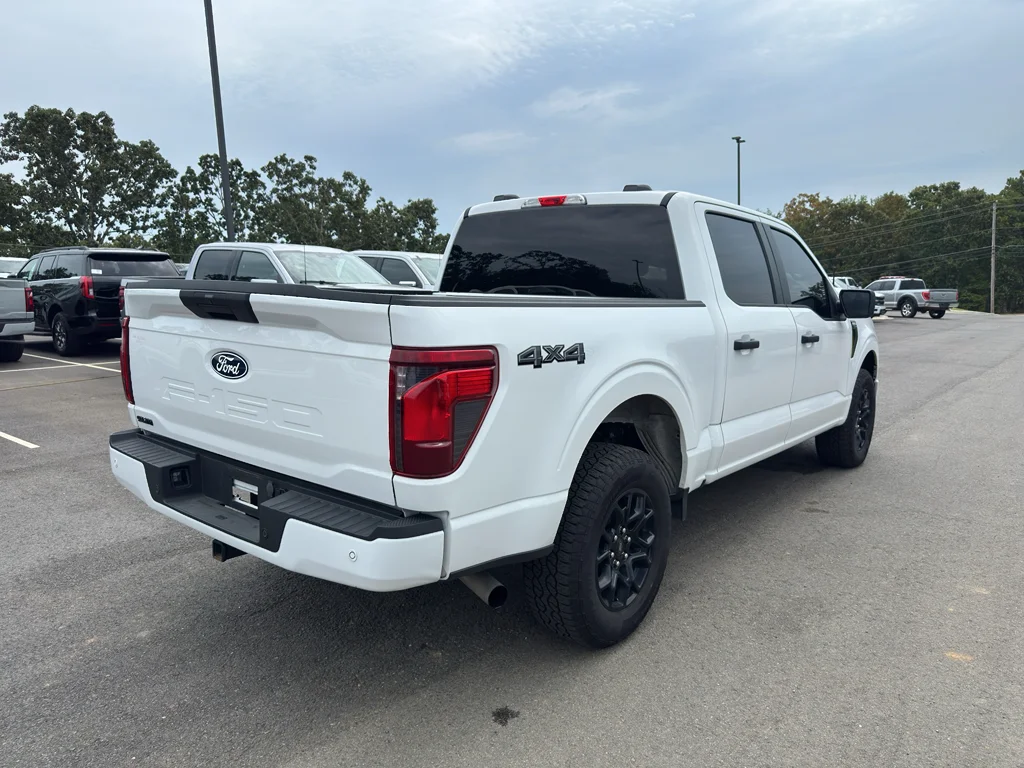 Certified Used 2025 Oxford White Ford STX image 5