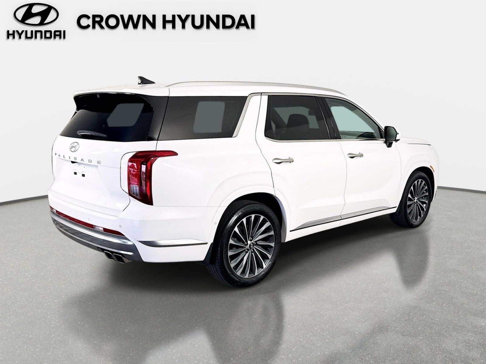 Used 2025 Hyper White Hyundai Calligraphy image 5