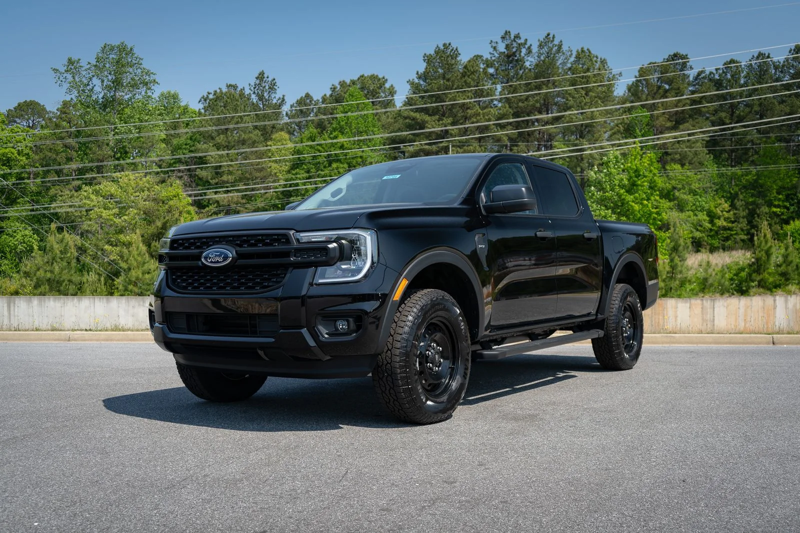 New 2026 Shadow Black Ford XL image 3