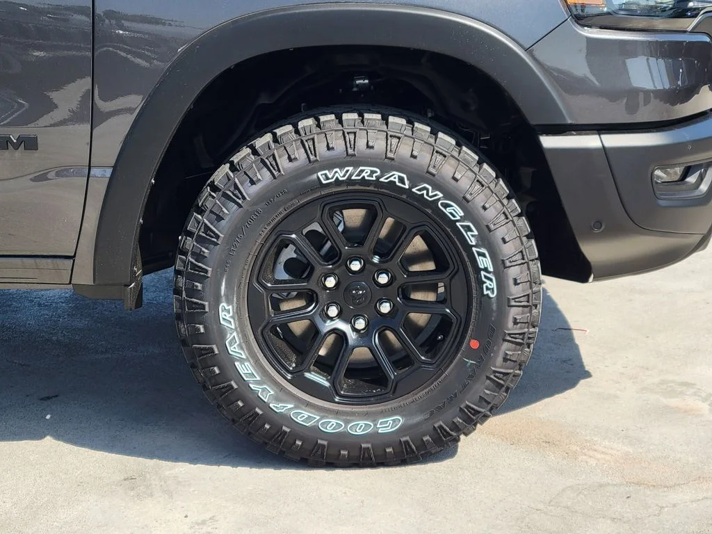 New 2026 Granite Crystal Metallic Clear-Coat Exterior Paint RAM Rebel image 25