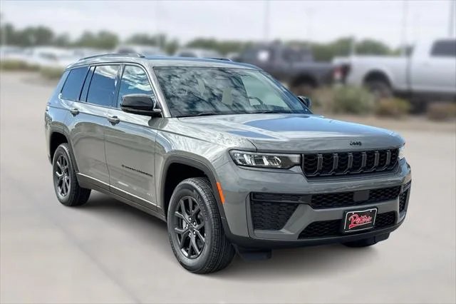 New 2027 Sting-Gray Clear-Coat Paint Jeep Laredo Altitude image 1