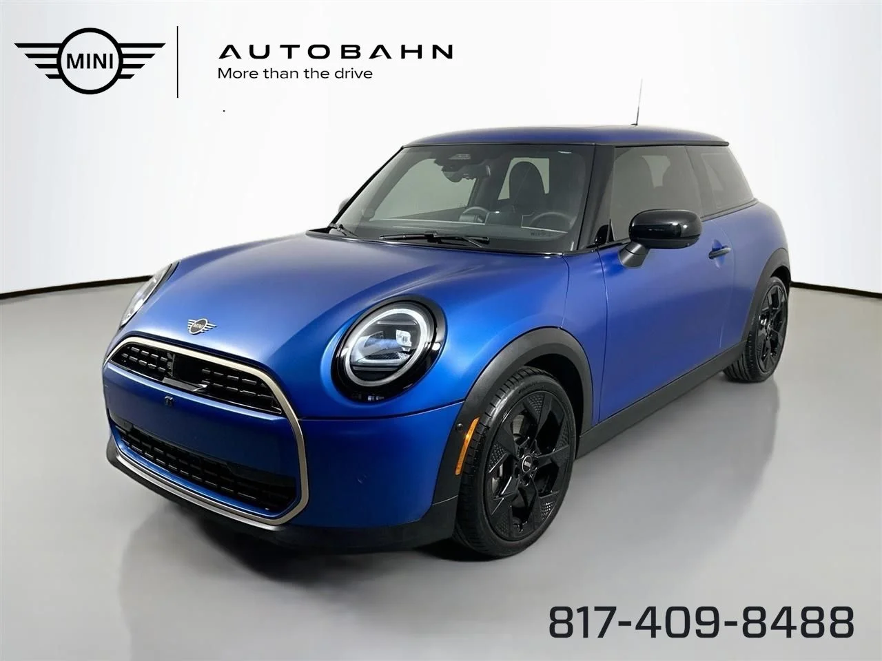 2025 MINI Hardtop Cooper's photo