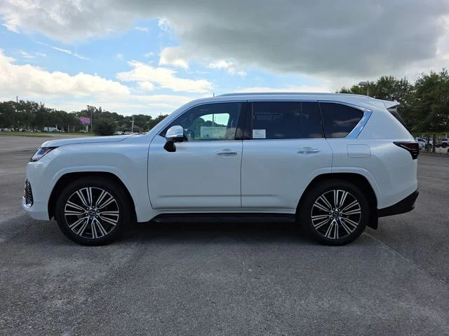 2026 Lexus LX 700h Luxury - Photo 6