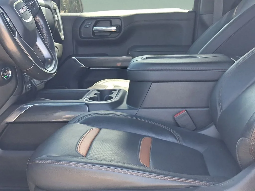 Used 2021 Summit White GMC AT4 image 11
