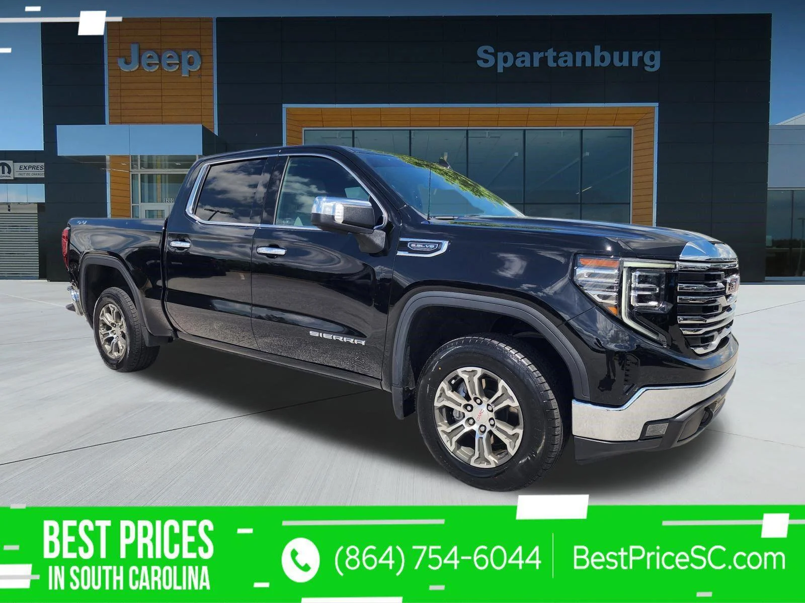 2025 GMC Sierra 4WD Crew Cab Short Box SLT's photo
