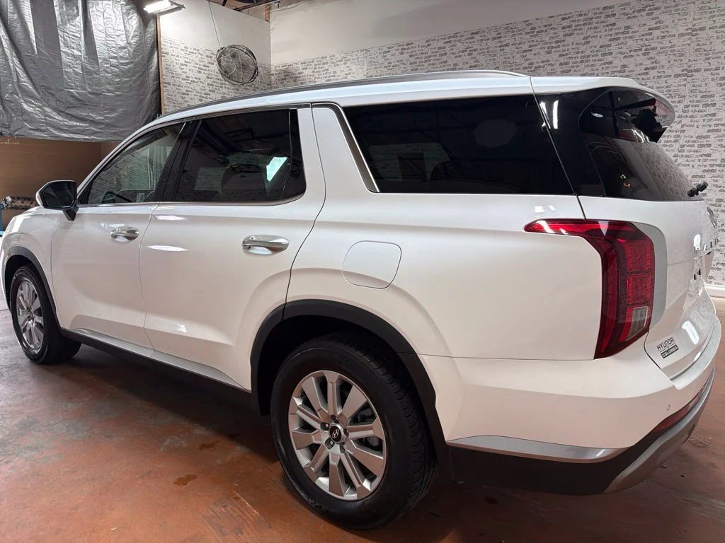 Used 2024 Hyper White Hyundai SEL image 5
