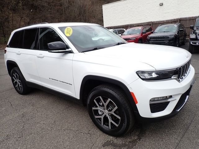Certified Used 2023 White Jeep Limited image 9