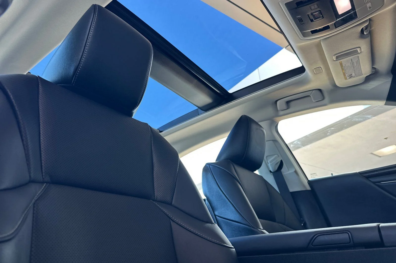 Certified Used 2024 IRIDIUM Lexus 350 image 13