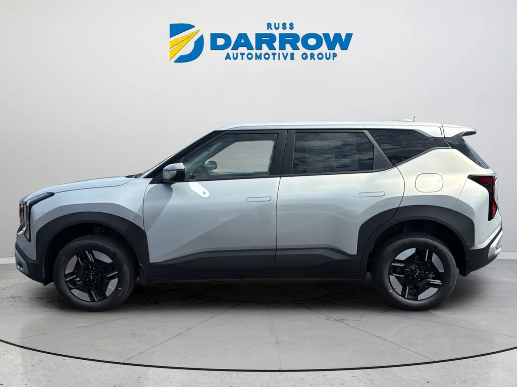 New 2027 Ivory Silver Kia LX image 2