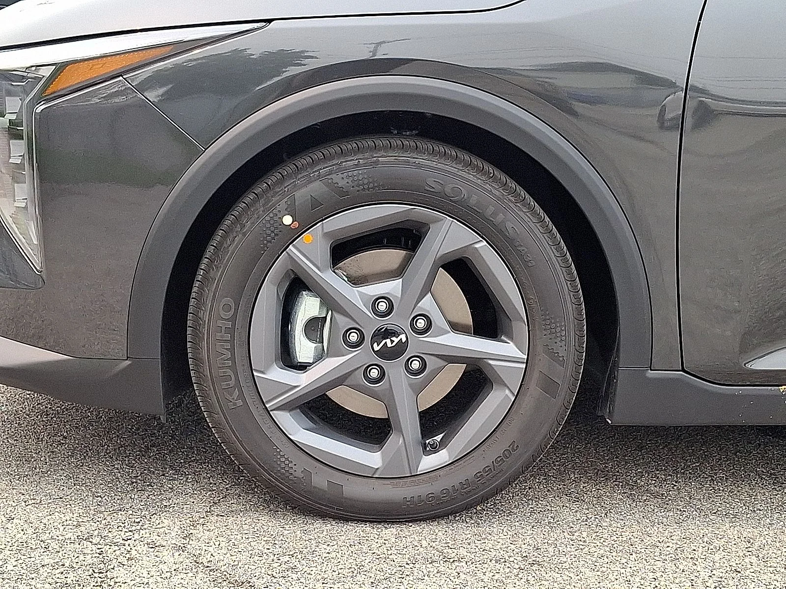 New 2026 Gray Kia LXS image 6