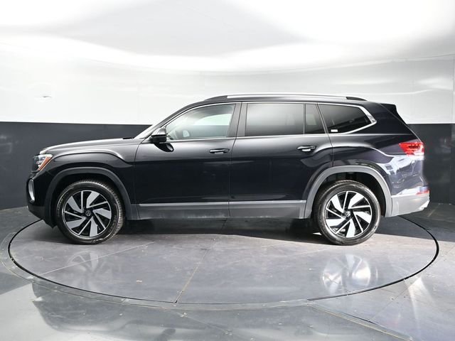 Used 2025  Volkswagen 2.0T SEL image 8