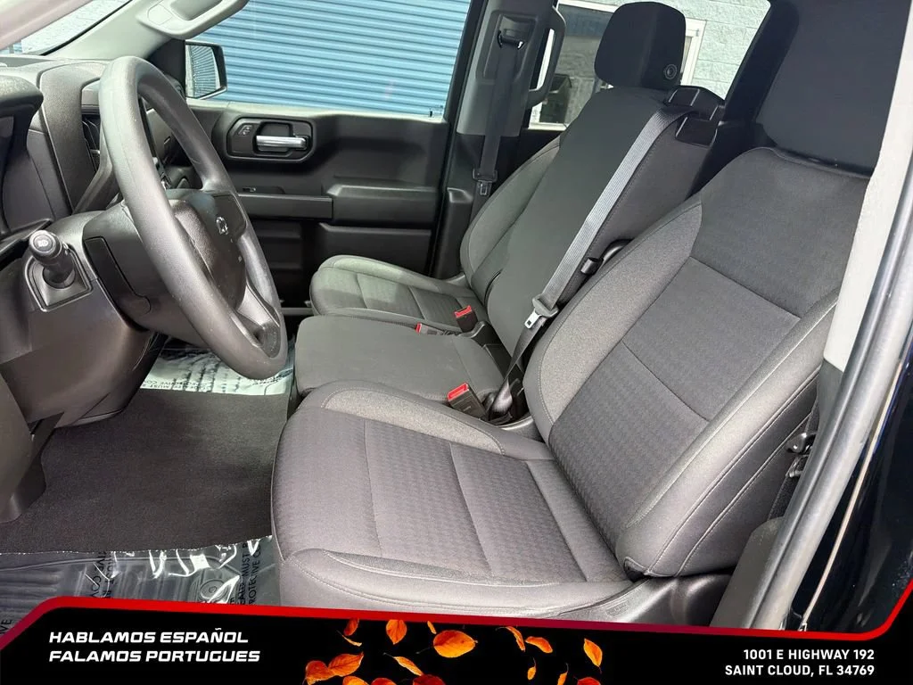 Used 2023 BLACK Chevrolet Custom image 14