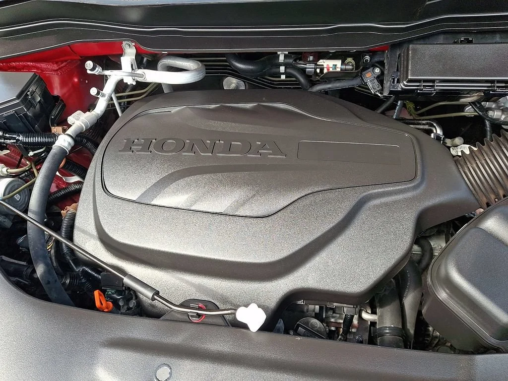 Used 2024 Red Honda AWD Black image 30