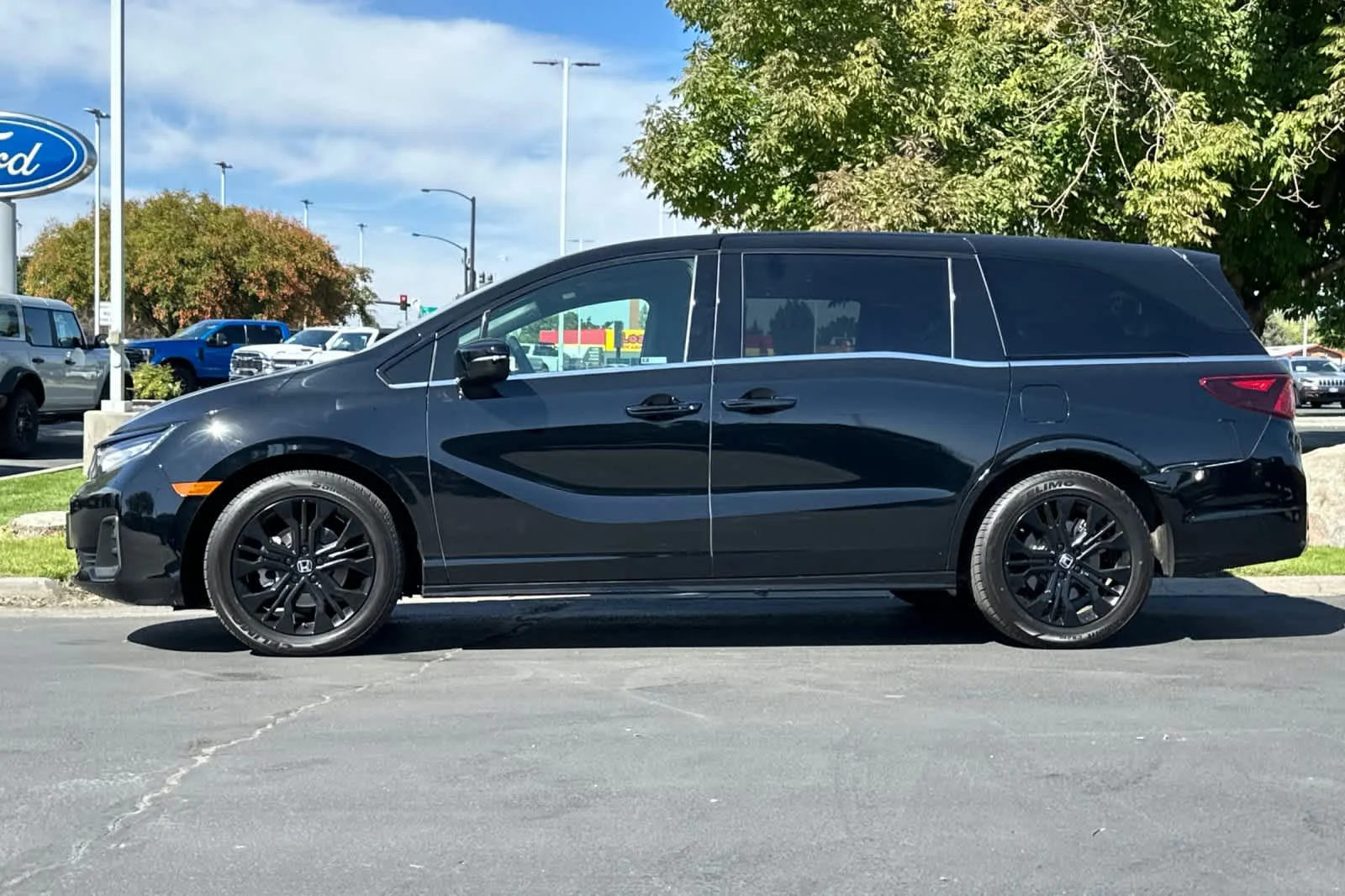 Certified Used 2025 Black Honda Sport-L image 5