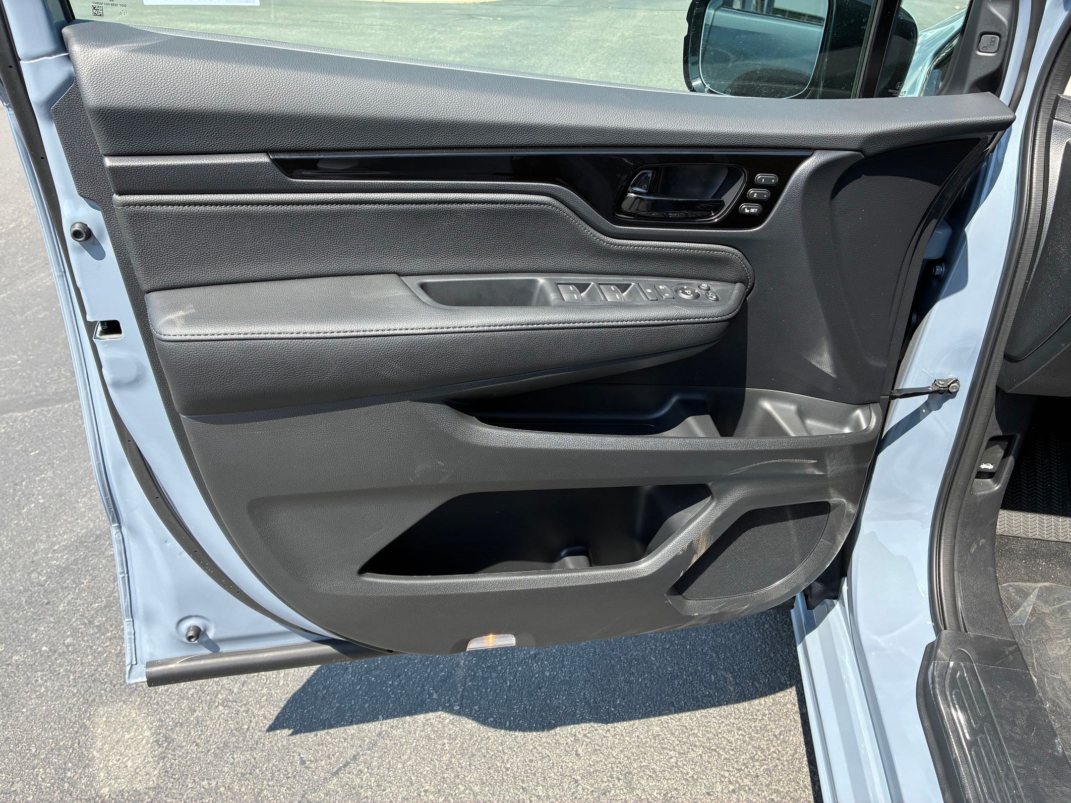 New 2026 Sonic Gray Pearl Honda Elite image 10